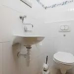 דירה Seafront With Balcony-50 M From The Sea *