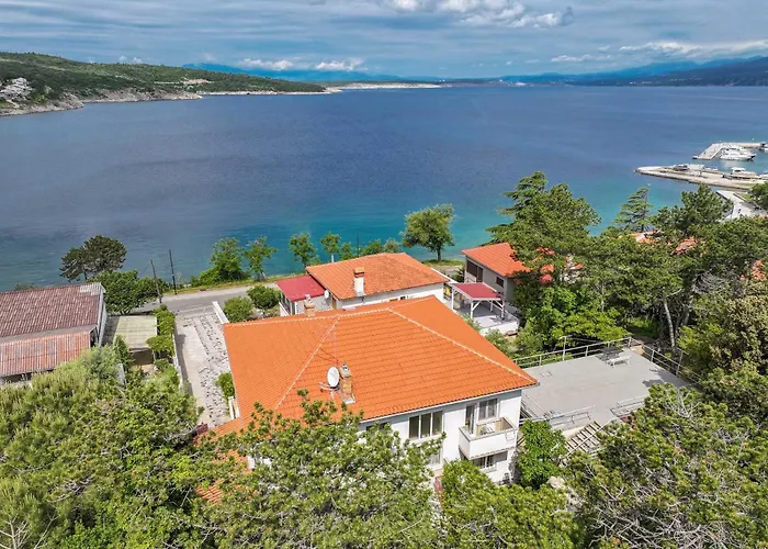 Seafront With Balcony-50 M From The Sea