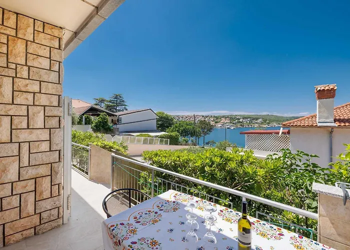 Seafront With Balcony-50 M From The Sea